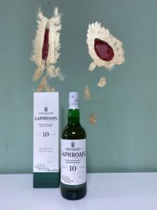 Laphroaig 10YO Islay Single Malt Whisky 40%